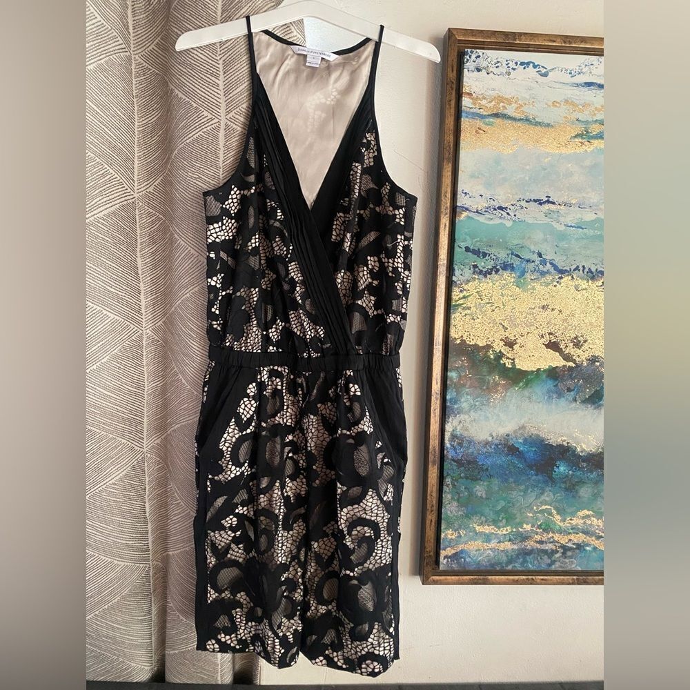 Diane von Furstenberg Womens Sz 2 Black Shany Romper Lace Shorts Pockets - Picture 14 of 14